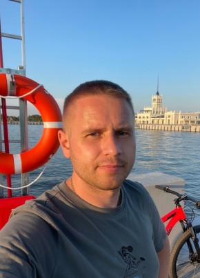 Дмитрий из Клина 39 лет