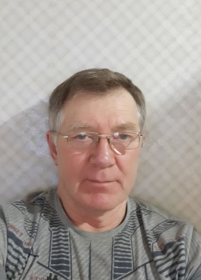 Василий, 63, Россия, Москва