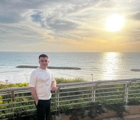 Vlad, 46, Hadera