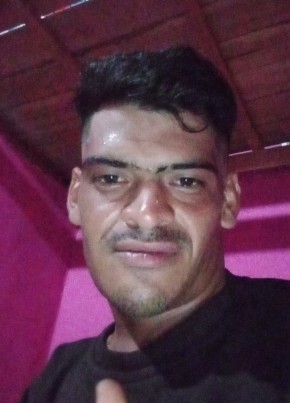 Ángel из Guayaquil 25 лет