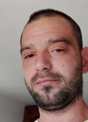 Adrian, 33, Romania, Cluj-Napoca