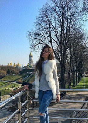 Елена из Оренбурга 26 лет