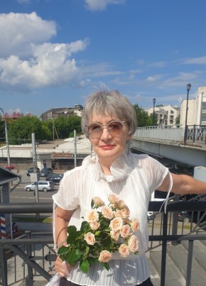 Людмила, 64, Россия, Иркутск