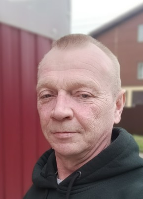 Александр из Тутаева 52 года