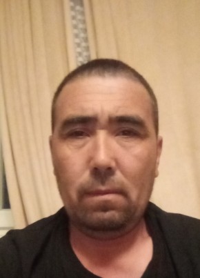 Икболжон из Королёва 44 года