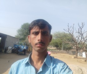 Laxman Singh, 28 лет, New Delhi