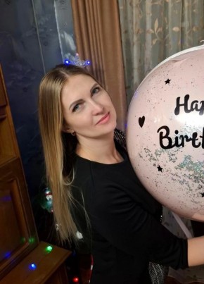 Олечка из Донецка 42 года