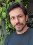 Andrey, 38, Saint Petersburg