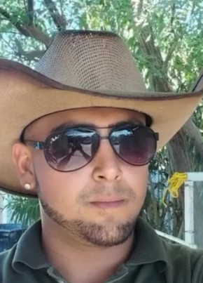 Medina21 из Torreón 26 лет