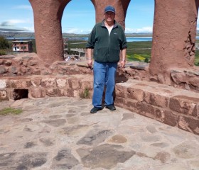 LUJO, 60, Puno