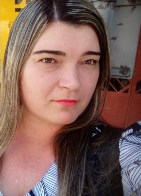 Ana, 37, República Federativa do Brasil, Goiânia