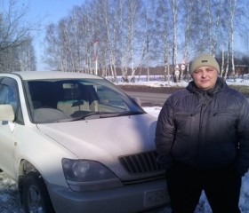 Олег, 38 лет, Бор