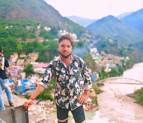 Ravi pal, 30, Muzaffarnagar