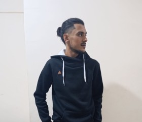 Ali, 23, Thessaloniki