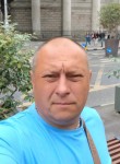 Serhii, 48, Dublin