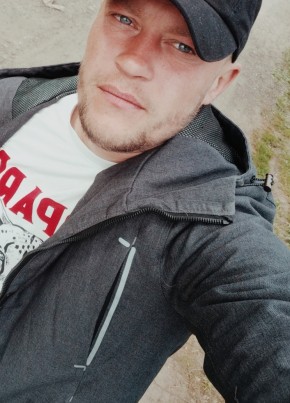 Aleksey, 35, Russia, Skopin