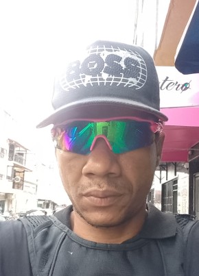 Manuel dragón из Medellín 37 лет