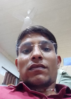 Laddu Yadav, 27, India, Mumbai