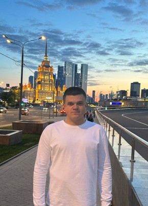 Александр, 31, Россия, Елец