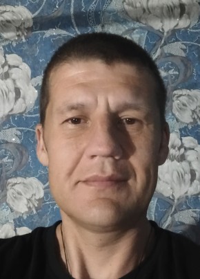 Максим из Дзержинское 40 лет