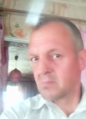 Иван, 48, Россия, Миллерово
