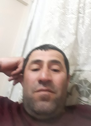Tuna , 40, Türkiye Cumhuriyeti, Sivas