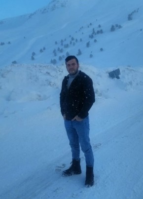Mustafa , 21, Türkiye Cumhuriyeti, Karabel