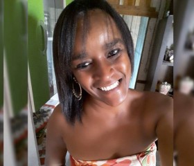 Josiane Salete, 20, Joinville