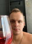 Илья, 32 года, Череповец