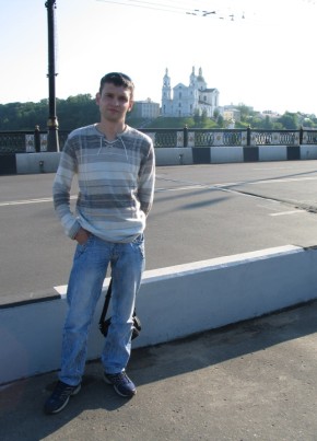 Максим, 43, Россия, Псков