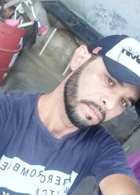 Leo, 29, República Federativa do Brasil, São Bento (Paraíba)