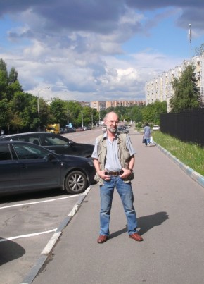yuri, 74, Россия, Москва
