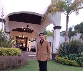Juan Jose, 20, Santiago de Queretaro