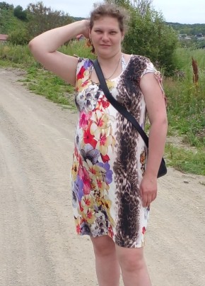 Карина, 35, Россия, Корсаков