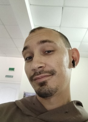 Антон из Динскаи 33 года
