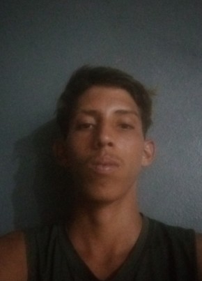 Magdiel из Cárdenas 26 лет