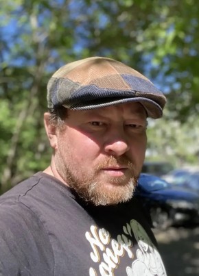 Евгений из Омска 48 лет