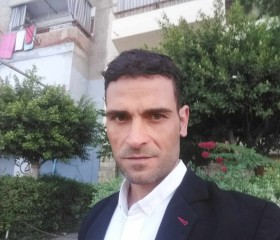 احمد خالد, 27, Disuq