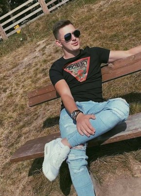 Alex, 24, Romania, Cluj-Napoca