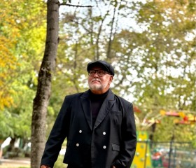 Mikhail, 59, Taganrog