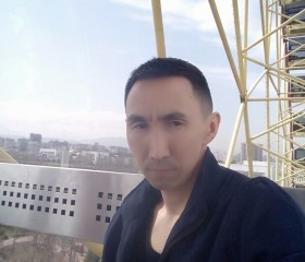Илья, 32 года, Бишкек