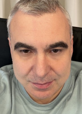 Pavel, 52, Bulgaria, Sofia