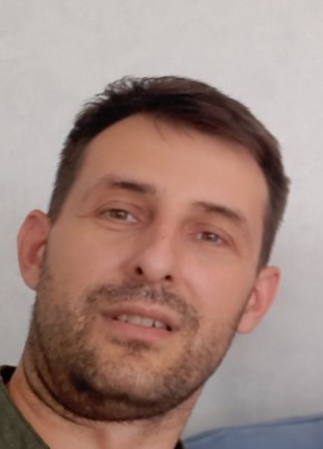 Олег из Симферополи 39 лет
