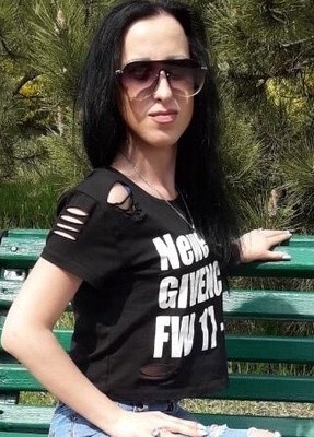 Ника, 31, Україна, Маріуполь