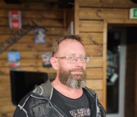 Pyetr, 50, Moscow