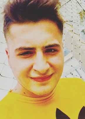 Oğuzhan Peker, 22, Türkiye Cumhuriyeti, Denizli