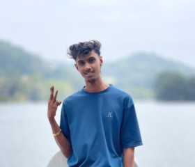 ronaldina, 21, Colombo