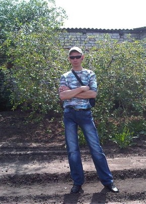 Олег, 38, Россия, Балашов