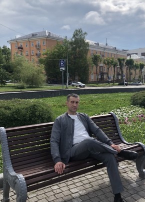 Антон из Перми 37 лет