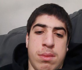 Ruslan, 18, New York City